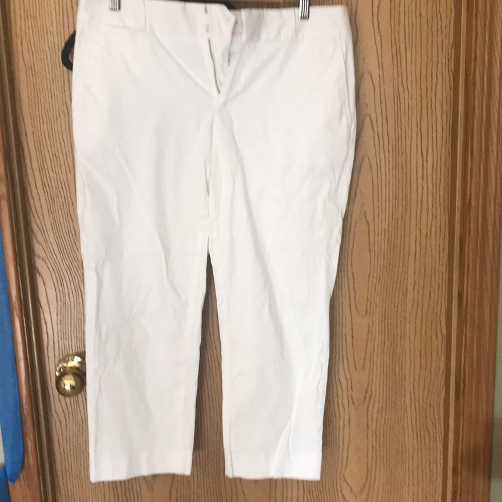 Banana Republic stretch crops
